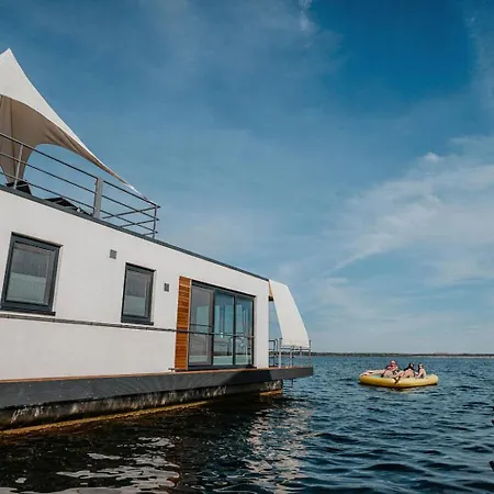 Floatinghouse Seelenbaumler - Lp13 Casa vacanze Vetschau